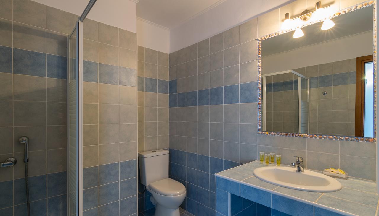 Malion Rooms Adamantas  ภายนอก รูปภาพ