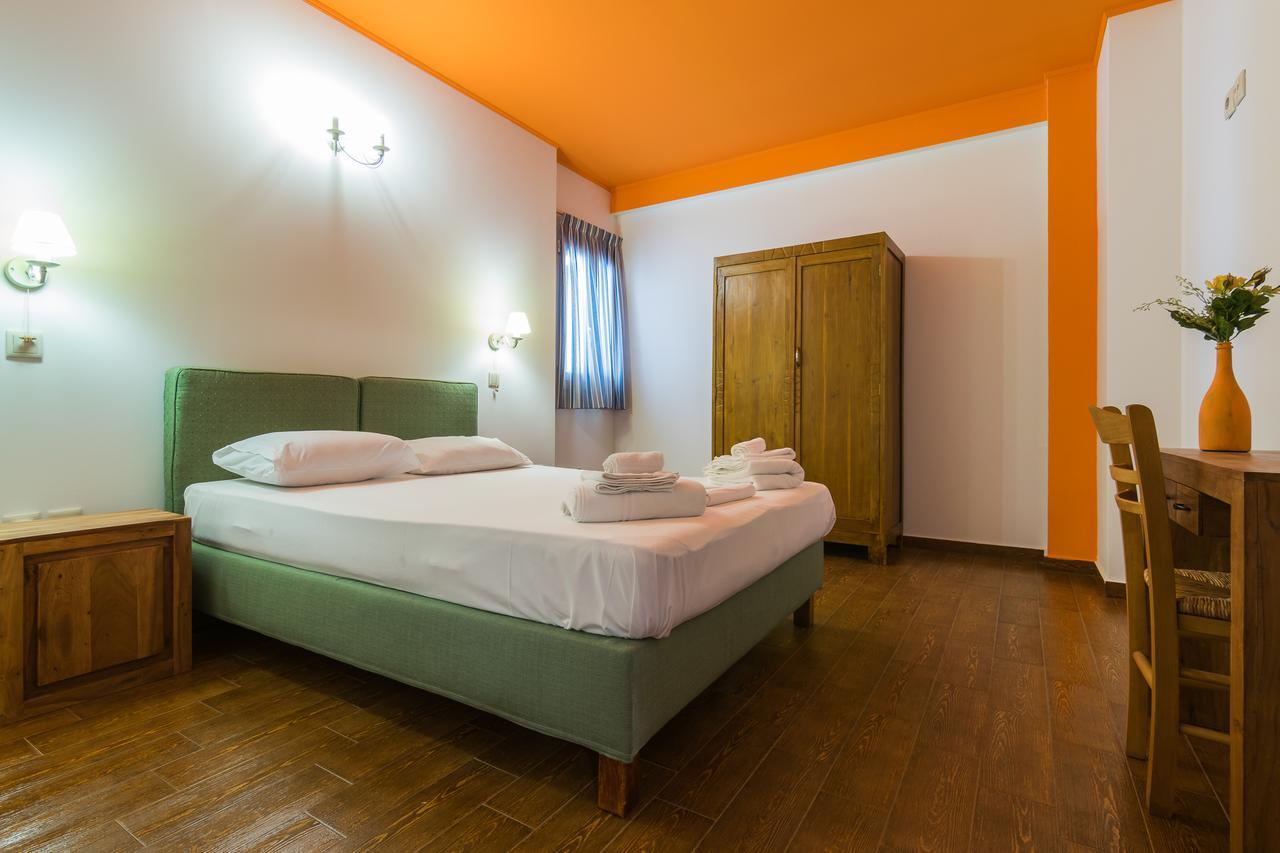 Malion Rooms Adamantas  ภายนอก รูปภาพ