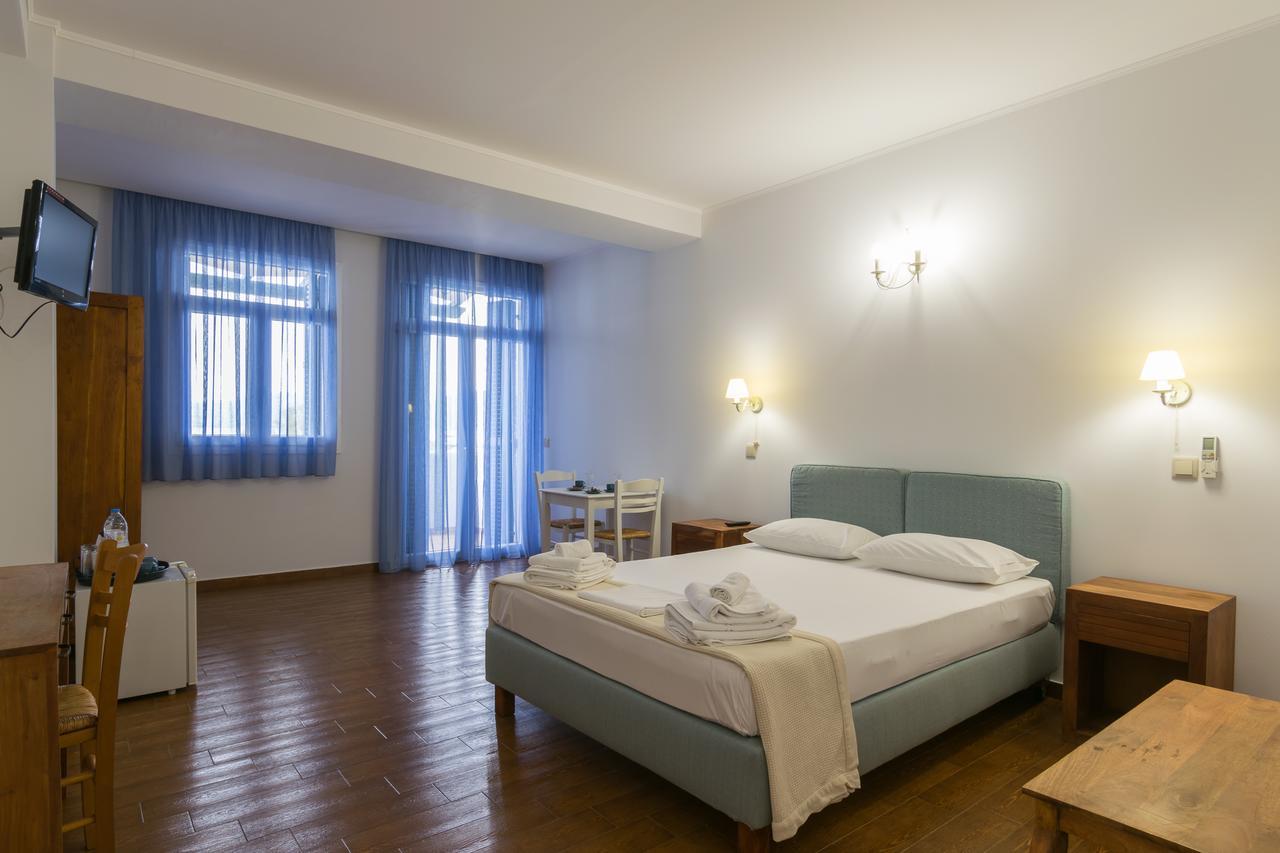 Malion Rooms Adamantas  ภายนอก รูปภาพ